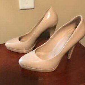 Elle Nude Pumps